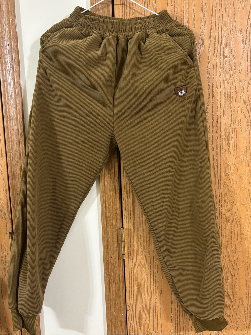 Corduroy Elastic-Waist Men’s Pants in Olive Brown